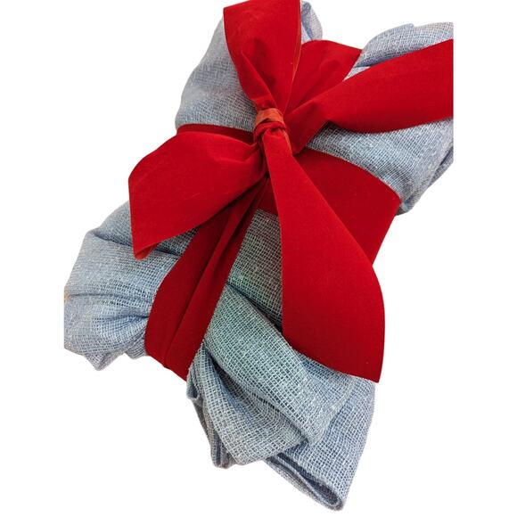 CROSCILL HOME FASHIONS! HYDRANGEA BLUE 21 FOOT LENGTH DRAPERY PANEL, 52" WIDE! - Picture 2 of 10